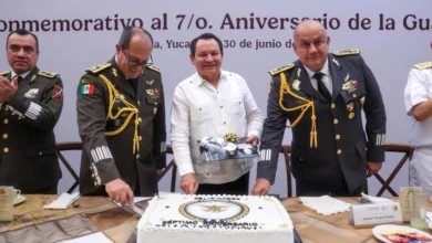 díaz mena reconoce a la guardia nacional en su séptimo aniversario