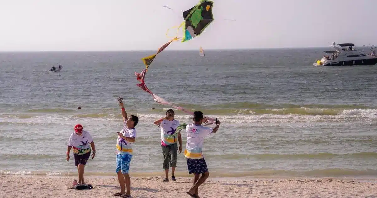 DIF Yucatán lleva jornada recreativa a Progreso para fortalecer bienestar de personas mayores