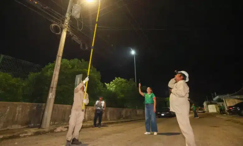 Iluminan el poniente de Mérida con casi 50 mil luminarias LED (Foto de cortesía)