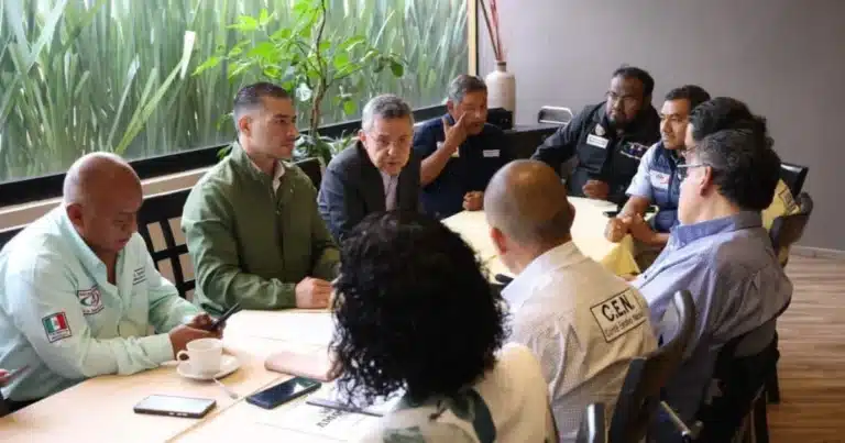 Lideres transportistas se reúnen con Omar Harfuch por paro nacional (Foto de Azucenau)