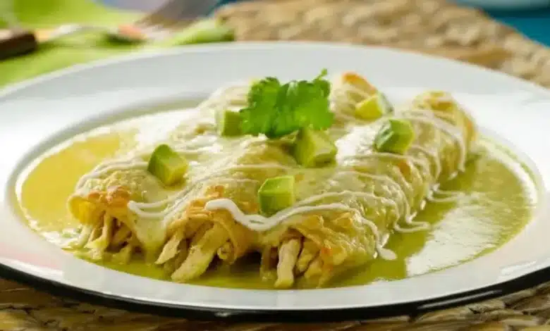 enchiladas suizas el origen del platillo mexicano que conquistó las mesas con inspiración europea