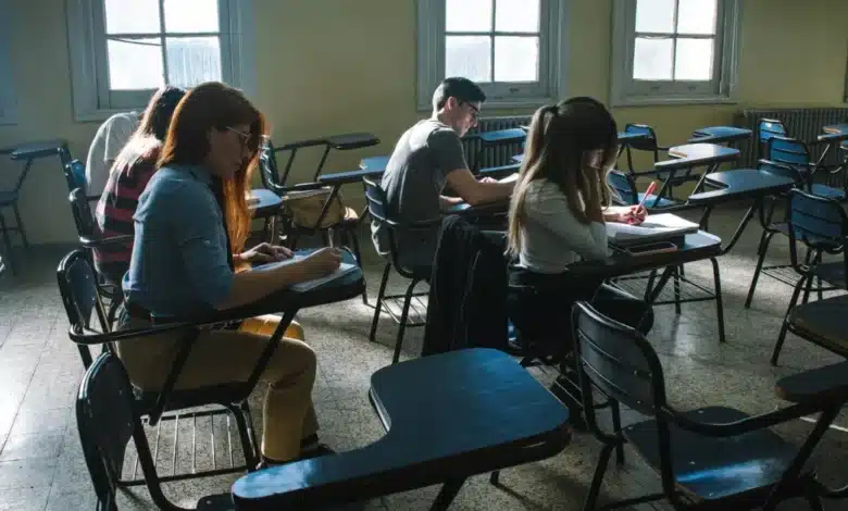 exhortan a verificar validez de universidades ante inicio de inscripciones