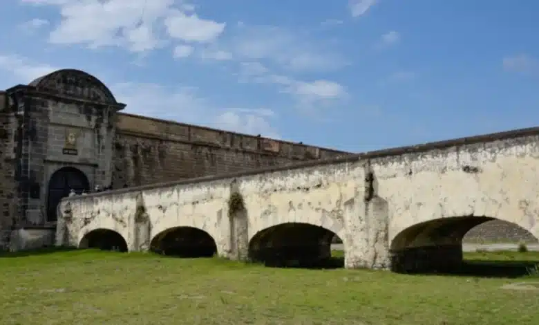 fortaleza de san carlos el histórico bastión militar que resguarda la memoria de veracruz