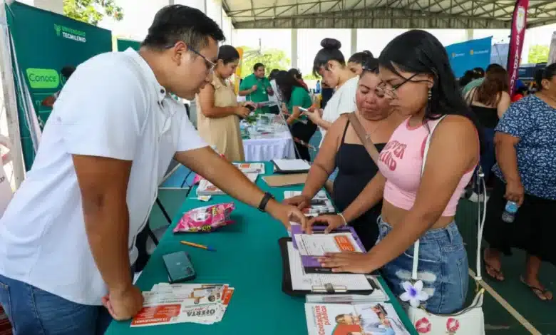 más de 5 mil becas para jóvenes conoce cómo obtener una en mérida