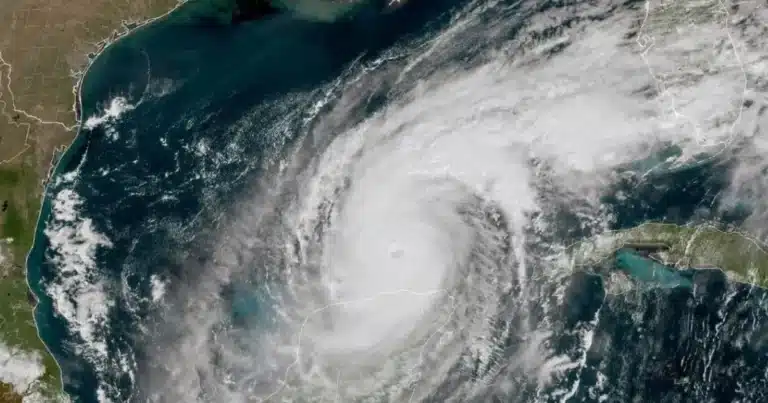 Nuevo fenómeno tropical podría desarrollarse en el Golfo de México