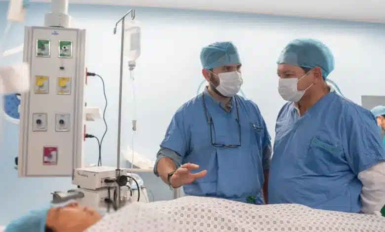 yucatán marca un precedente con su primera cirugía robótica en el hospital o’horán
