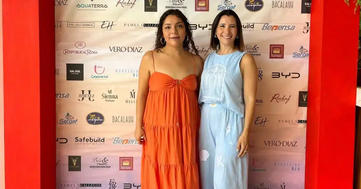 elegancia con causa en el cr breakfast fashion show 2026 en progreso (3)