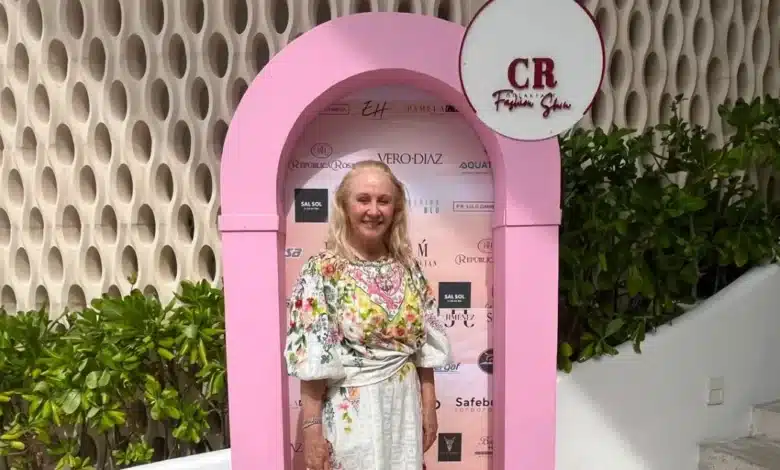 elegancia con causa en el cr breakfast fashion show 2026 en progreso