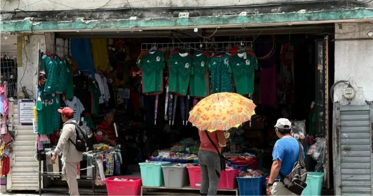 Aumenta venta de playeras de la Selección Mexicana en Mérida (Foto de Iridiany Martín)