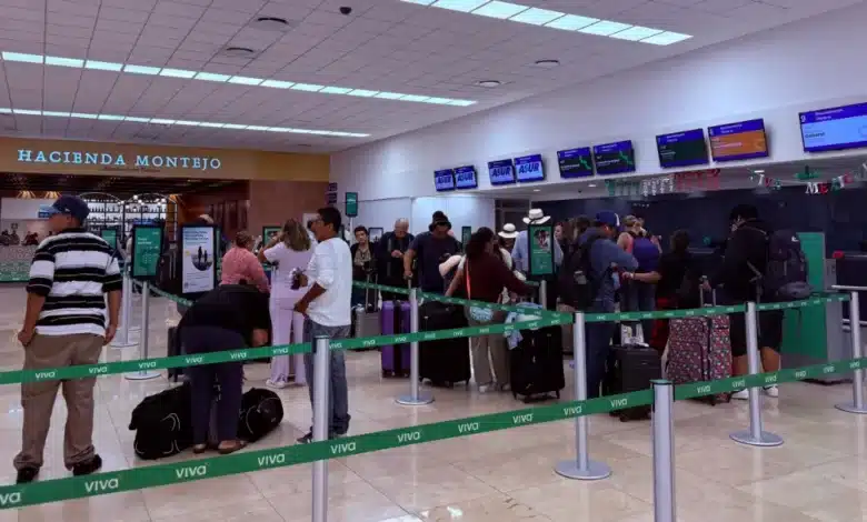 Aeropuerto de Mérida repunta en vacaciones; mueve más de 11 mil pasajeros al día (Foto de Darcet Salazar)