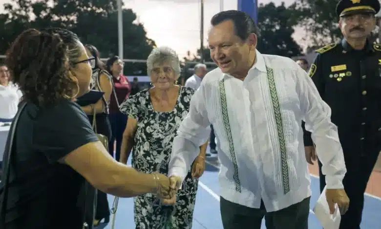 Diálogos con el Pueblo en la colonia El Roble Agrícola (Foto de cortesía)