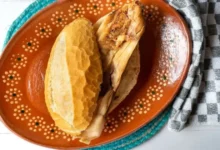 guajolota la historia del tradicional desayuno mexicano que conquistó las calles de la cdmx