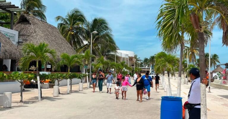 Progreso refuerza campaña para promover unas vacaciones de verano seguras