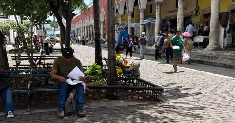 regreso a clases dispara estrés financiero en familias yucatecas por gastos acumulados