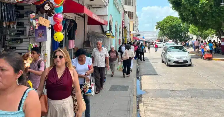 vacaciones impulsan las compras de familias meridanas en el centro histórico de mérida