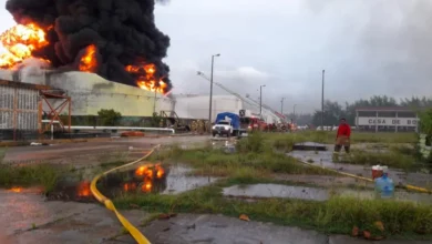 atiende pemex incidente en la terminal de almacenamiento pajaritos