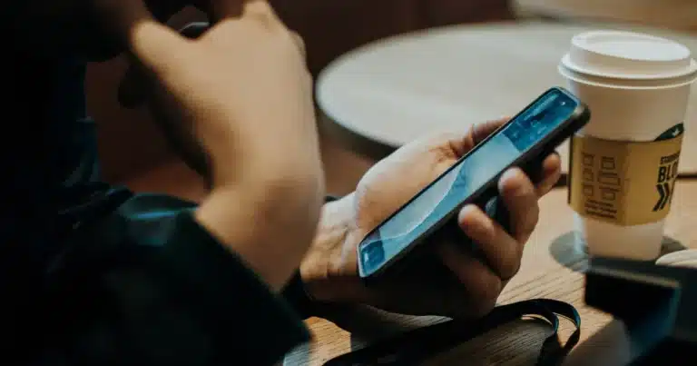 desactivan 4.9 millones de líneas celulares en méxico tras registro con curp y rfc