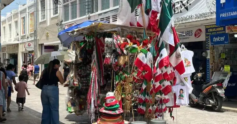 El ambiente patrio ya comienza a sentirse en Mérida