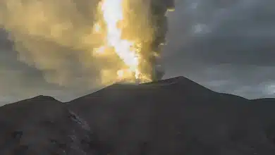 Volcán Puracé entra en alerta naranja en Colombia, estragos por lluvia de cenizas (Foto de internet)