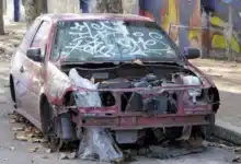 Retiran 160 vehículos abandonados de las calles de Mérida (Foto de cortesía)