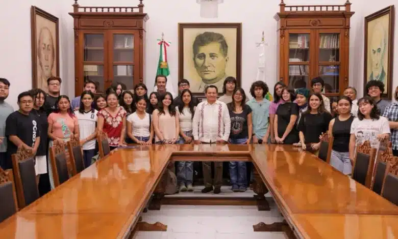 Jóvenes yucatecos recibirán apoyo para presentar examen (Foto de cortesía)