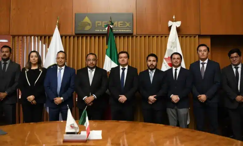 SHCP, UIF y Pemex suscriben convenio (Foto de cortesía)