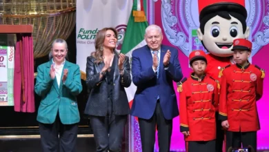 juan gabriel llega a la lotería nacional con billete conmemorativo