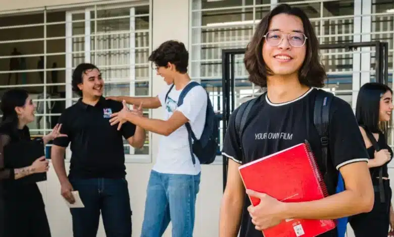 más de 8 mil jóvenes en yucatán no completaron su ingreso a preparatoria buscan reincorporarlos