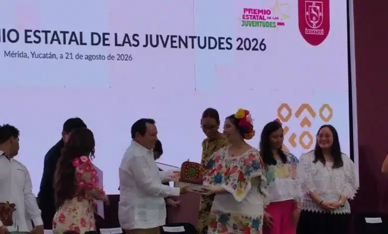Reconocen el talento de las juventudes que transforman Yucatán