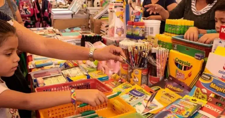 se desata la carrera por los útiles escolares