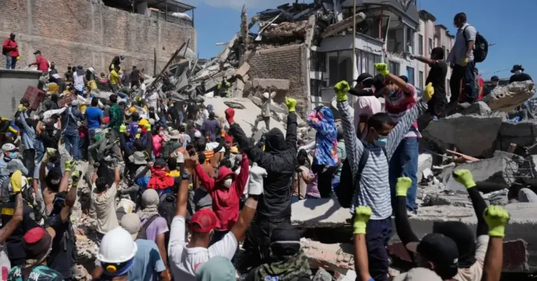 sismo de 7.4 en colombia deja 224 muertos y cientos de heridos