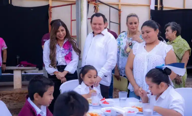 tahmek inaugura comedor escolar con inversión de 1.45 mdp