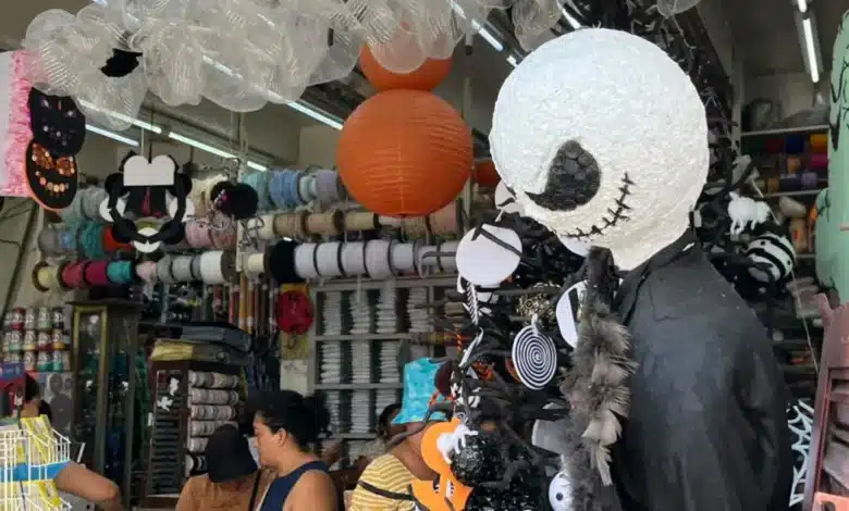 tiendas de mérida adelantan la temporada de halloween y día de muertos