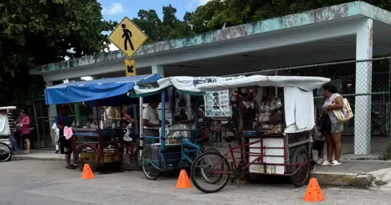 ¿qué compran los niños al salir de la escuela y cómo afecta su salud