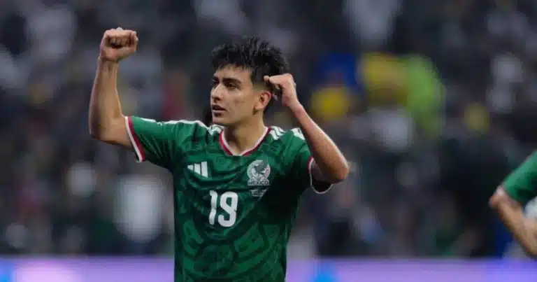 Cumpleaños de Gilberto Mora, ya es mayor de edad y sin restricciones de FIFA para ir a Europa
