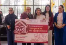 dif yucatán recibe 52 kits para clubes del adulto mayor