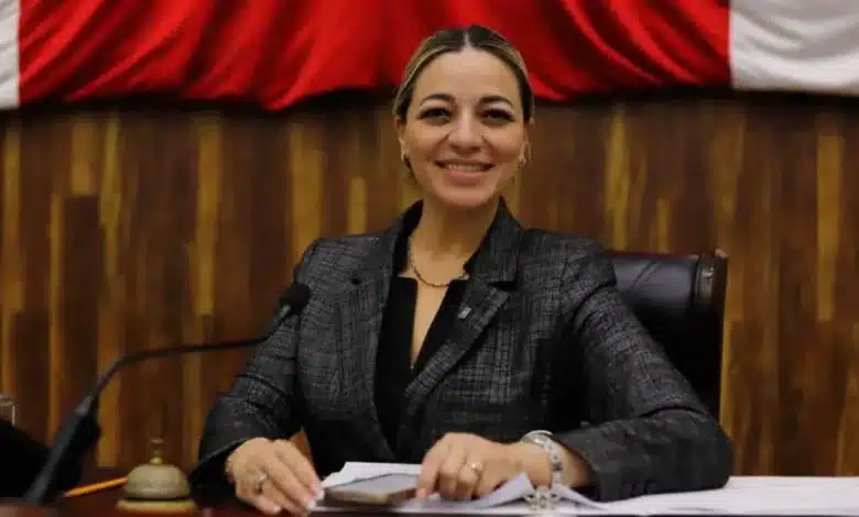 naomi peniche no descarta buscar la alcaldía de mérida