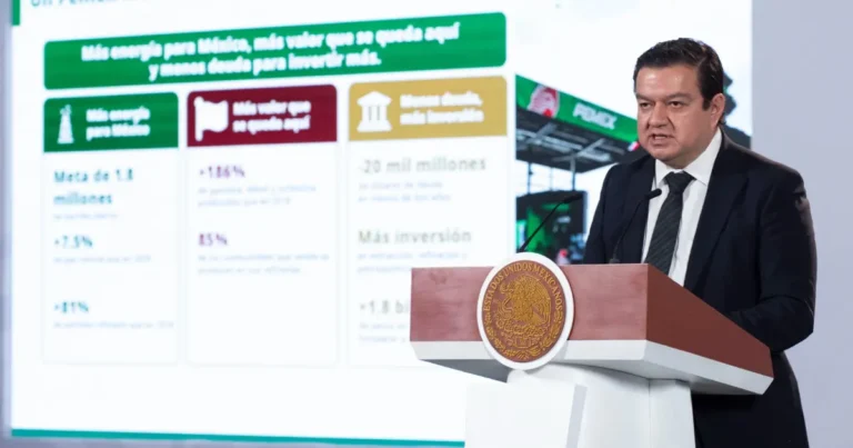 pemex alcanza su menor nivel de deuda desde 2014