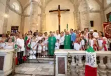 reparten más de 7 mil panes por tradición en mérida