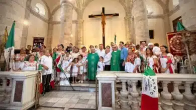 reparten más de 7 mil panes por tradición en mérida