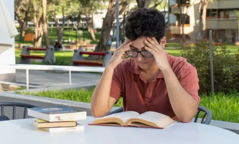 uno de cada tres estudiantes en yucatán trabaja y estudia, con riesgos para su salud mental